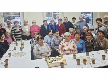 Aktywni seniorzy z Mikorzyna