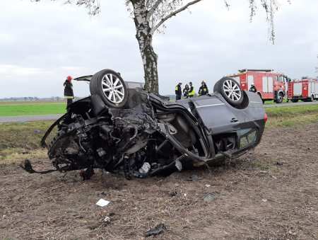 Tragiczny wypadek w Lipiu. Nie żyje dwóch mieszkańców gminy Łęka Opatowska