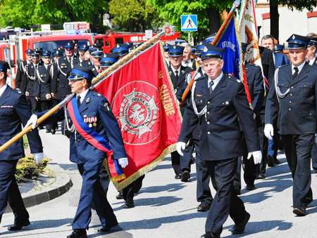 Powiatowe święto strażaków w Laskach