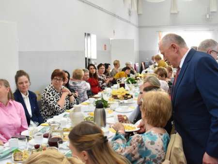 Śniadanie wielkanocne w gminie Trzcinica