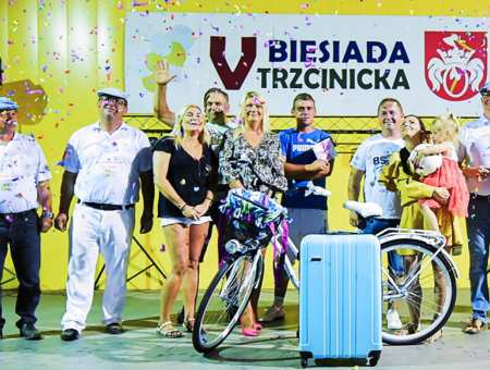 Trzcinica potrafi się bawić