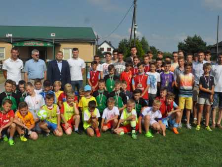 Młodzi piłkarze zakończyli sezon
