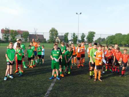 Sportowe emocje na „Orliku”