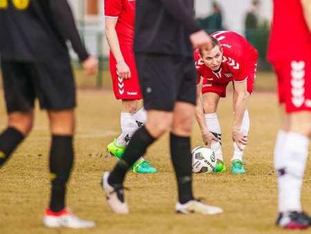 Pierwsza wyjazdowa porażka, Polonia wraca ze Słupcy na tarczy